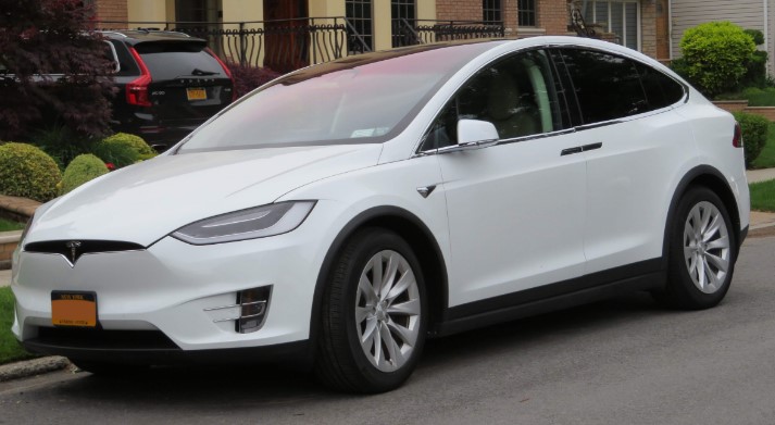 як оцінити стан батареї tesla з аукціону